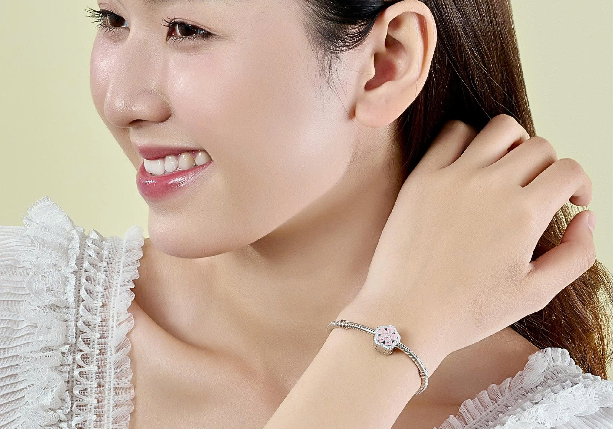 Charm bạc SILVY Store thiết kế hoa anh đào năm cánh